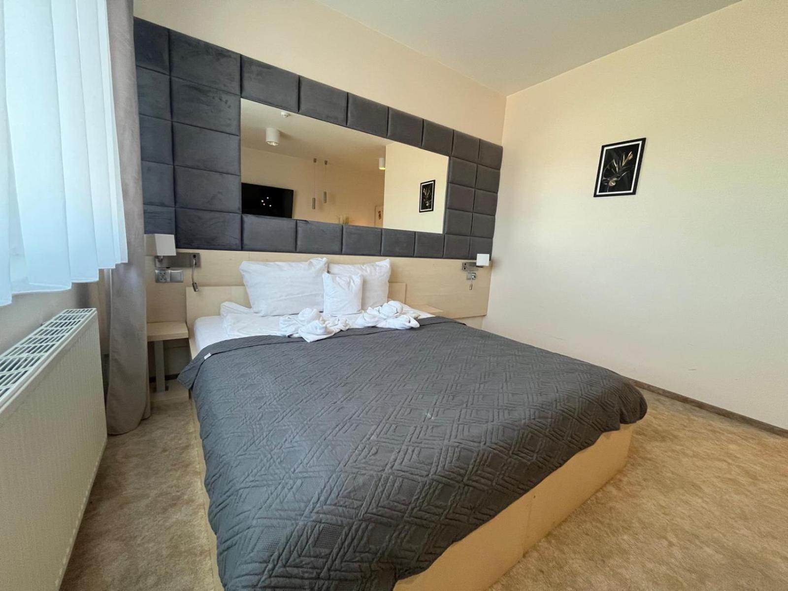 Motel S5 Zbrachlin Buitenkant foto